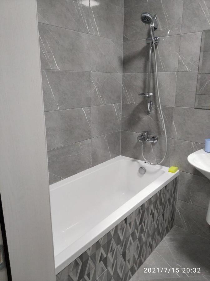 Жк Версаль Парк Apartment Irpin Exterior foto